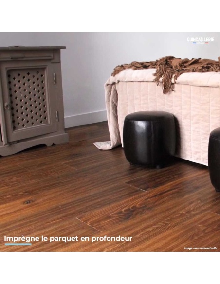 Imprègne le parquet en profondeur