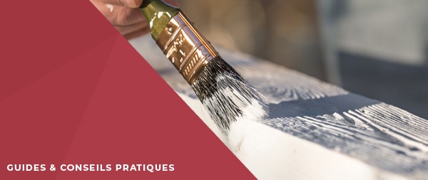 Peut-on mettre de la lasure sur de la peinture ?